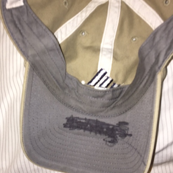 Tan adidas dad hat - Picture 2 of 2